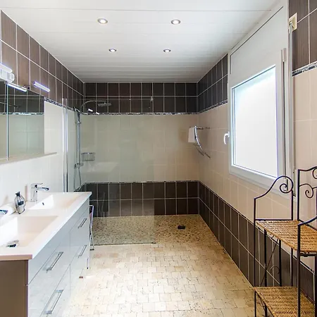 فيلة Welcs Casa 111 Emp Con Piscina