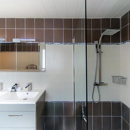 Welcs Casa 111 Emp Con Piscina