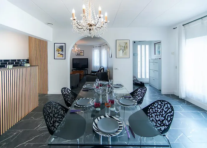 Welcs Casa 111 Emp Con Piscina Privada Y Parking Willa Empuriabrava