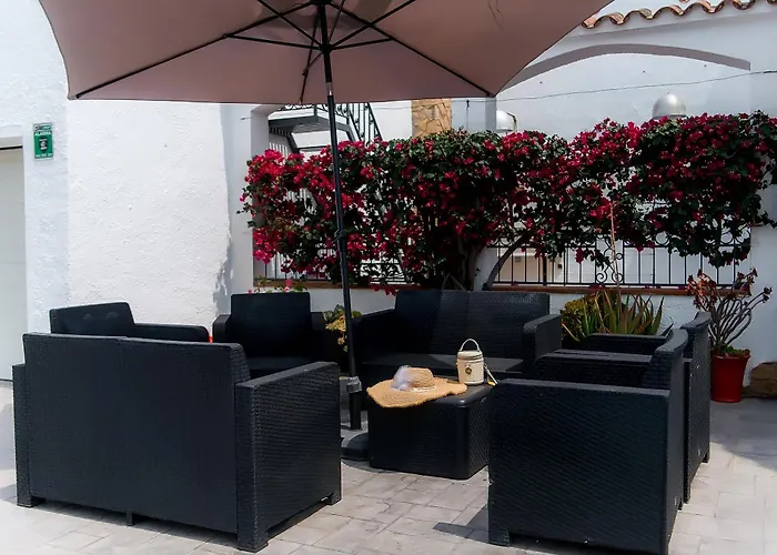 Welcs Casa 111 Emp Con Piscina Privada Y Parking Willa *
