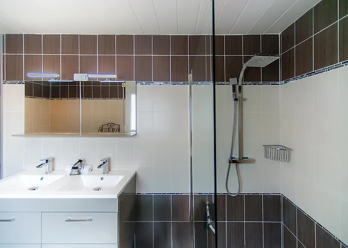 Welcs Casa 111 Emp Con Piscina Privada Y Parking