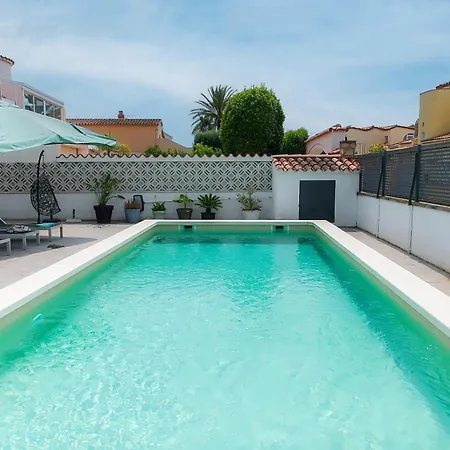 Welcs Casa 111 Emp Con Piscina Privada Y Parking Villa Empuriabrava