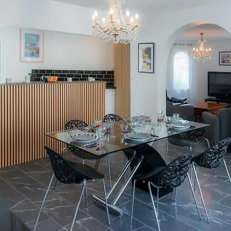 Welcs Casa 111 Emp Con Piscina Privada Y Parking * Empuriabrava